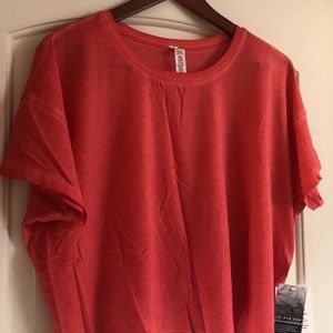 NWT Lululemon Coral Cates Tee Fade